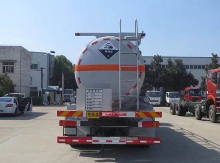 SLS5320GFWC5Q型解放前四后八腐蚀性物品罐式运输车 SLS5320GFWC5Q型解放前四后八腐蚀性物品罐式运输车
