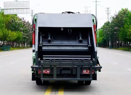 Ծ�����綯ѹ��������_6�����綯ѹ��������