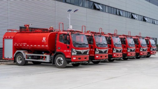 ����������8��������ˮ��